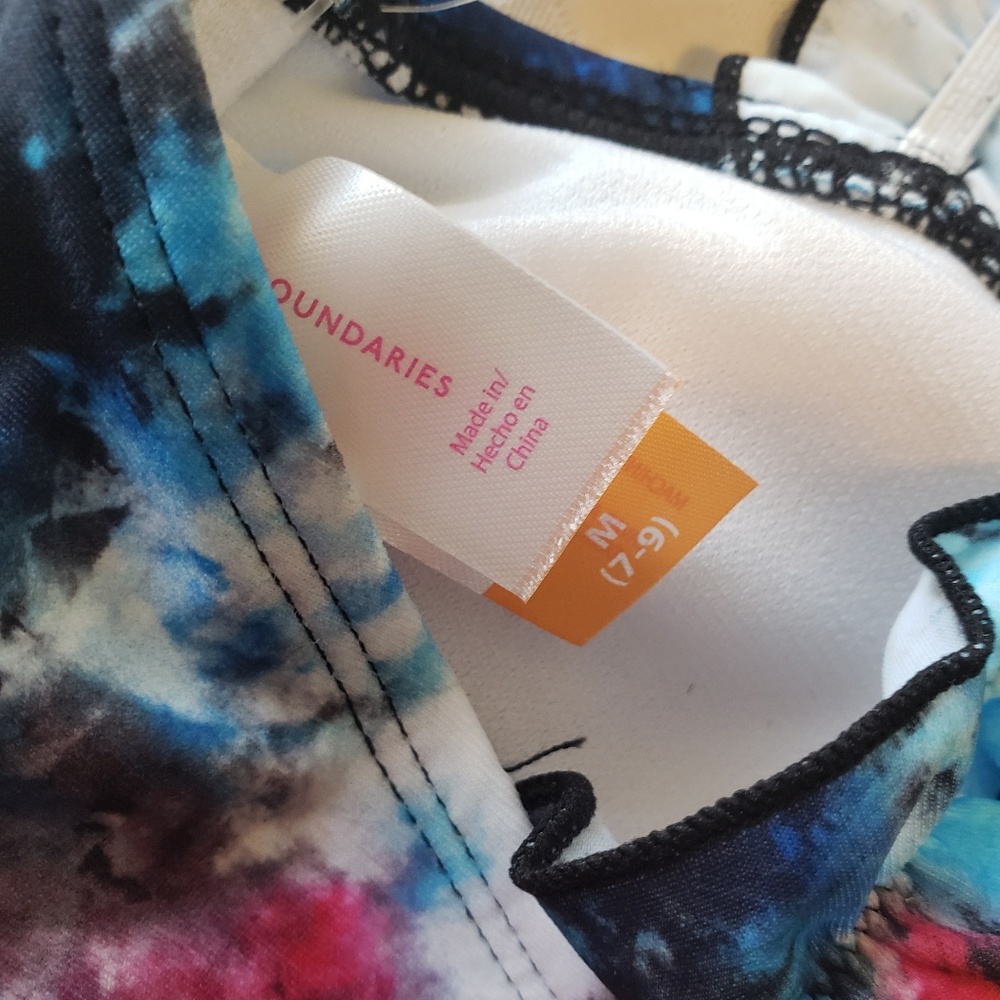 Swimsuit Top-never worn - Picture 3 of 4